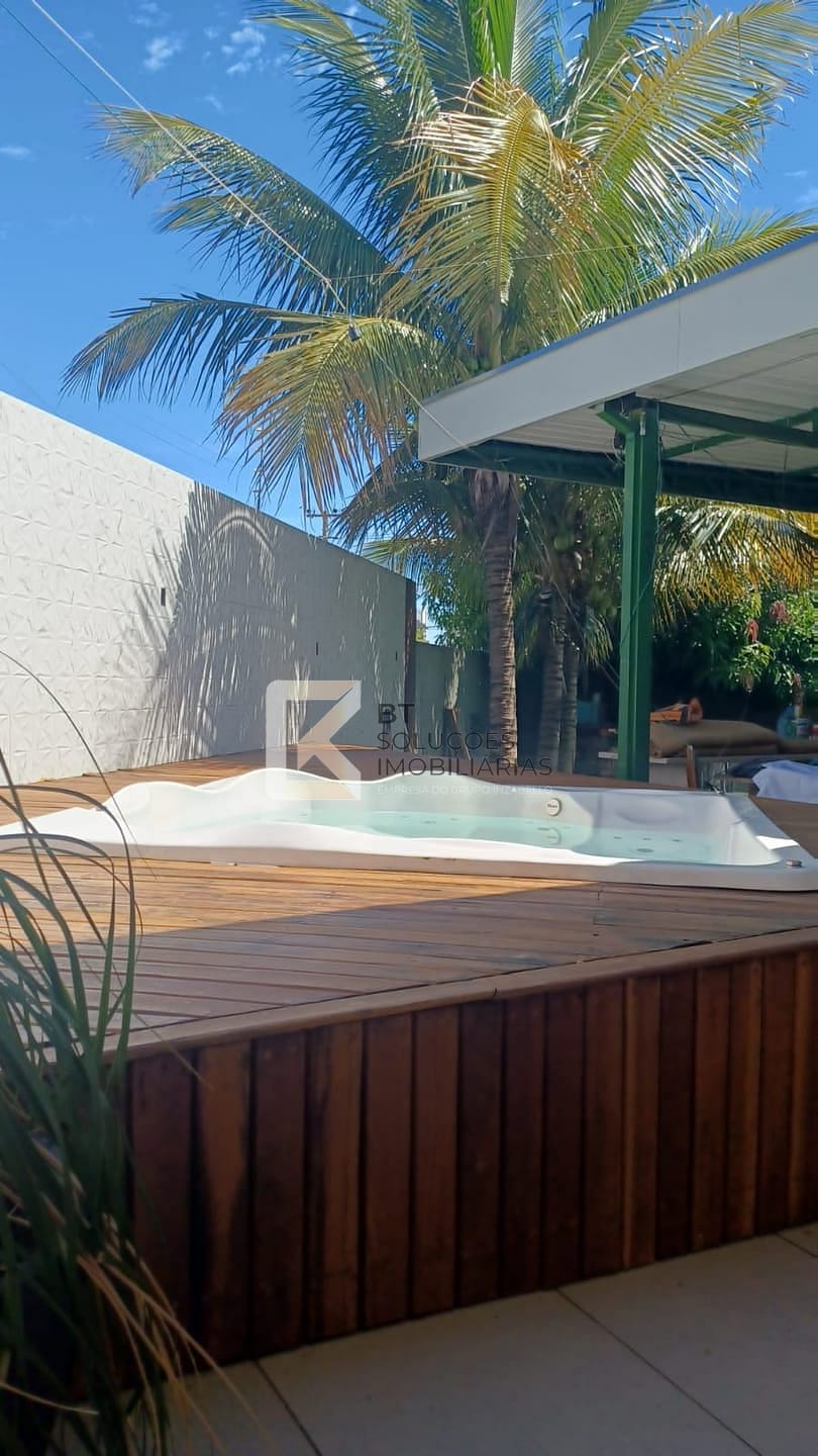 Casa, 3 quartos, 224 m² - Foto 1