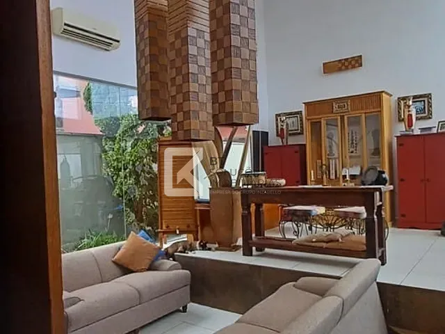 Casa com 465m² 3 quartos e 2 banheiros, à venda, no bairro Jardim Europa em Indaiatuba