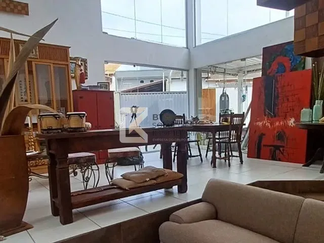Casa com 465m² 3 quartos e 2 banheiros, à venda, no bairro Jardim Europa em Indaiatuba
