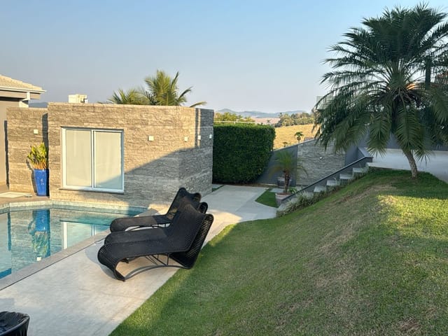 Casa com 1000m² 5 quartos e 5 banheiros, à venda, no bairro Parque Mirante Do Vale em Jacareí