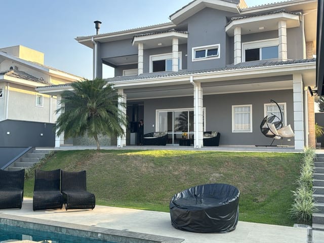 Casa com 1000m² 5 quartos e 5 banheiros, à venda, no bairro Parque Mirante Do Vale em Jacareí