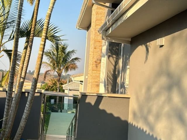 Casa com 1000m² 5 quartos e 5 banheiros, à venda, no bairro Parque Mirante Do Vale em Jacareí