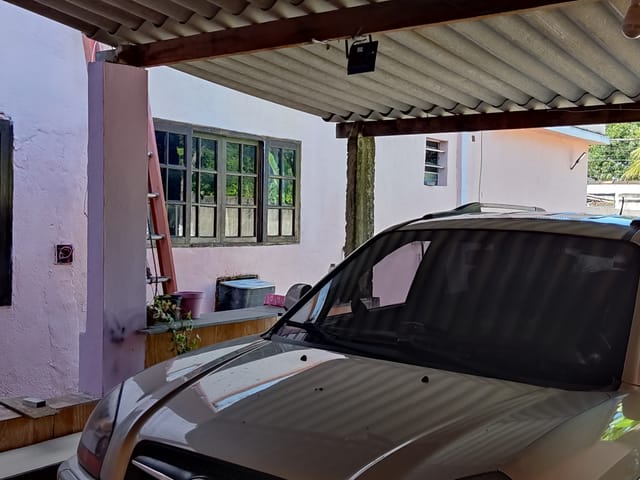 Casa com 360m² 4 quartos e 3 banheiros, à venda, no bairro Parque Primavera em Itaguaí