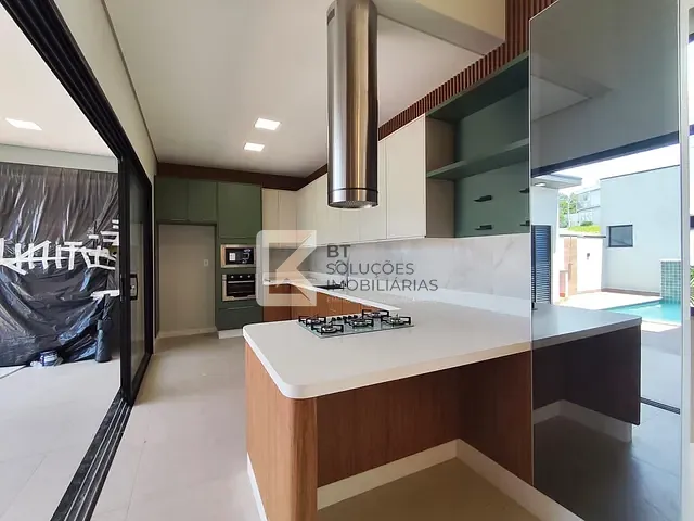 Casa com 250m² 3 quartos e 4 banheiros, à venda, no bairro Itaici em Indaiatuba