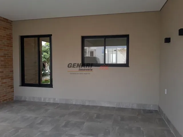 Casa com 200m² 3 quartos e 2 banheiros, para alugar, no bairro Residencial Brescia em Indaiatuba