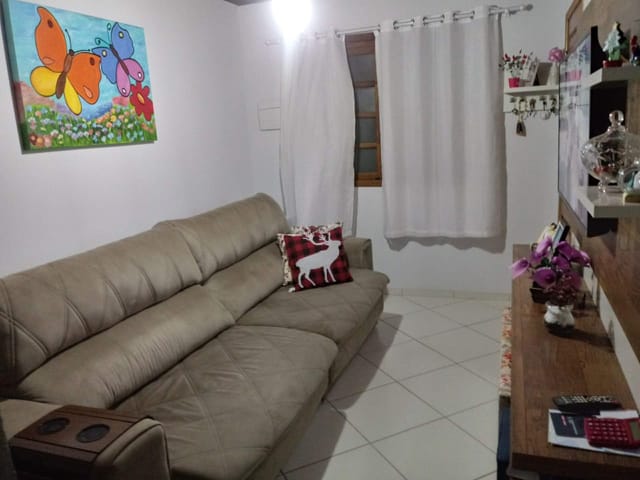 Casa com 170m² 2 quartos e 1 banheiro, à venda, no bairro Vila Bela em Taubaté