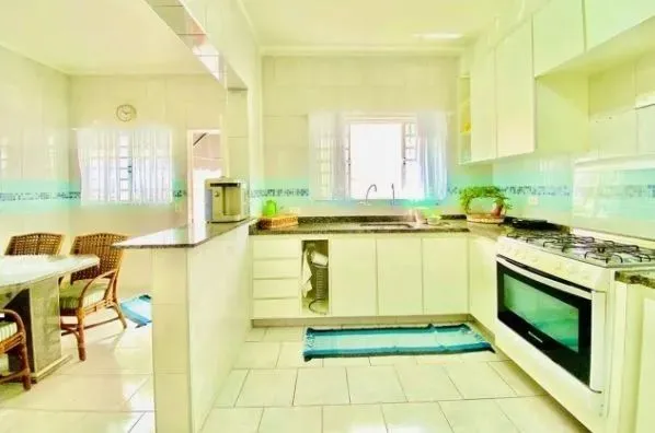 Casa, 4 quartos, 300 m² - Foto 14