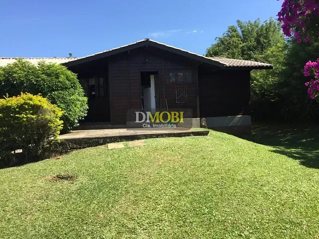 Casa com 1500m² 3 quartos e 2 banheiros, à venda, no bairro Vila Morada Gaúcha em Gravataí