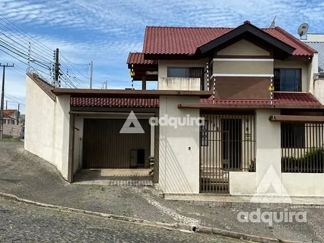 Sobrado com 181m² 4 quartos e 4 banheiros, à venda, no bairro Jardim Carvalho em Ponta Grossa