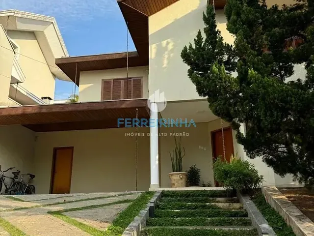 Casa com 395m² 4 quartos e 5 banheiros, à venda ou para alugar, no bairro Urbanova em São José Dos Campos