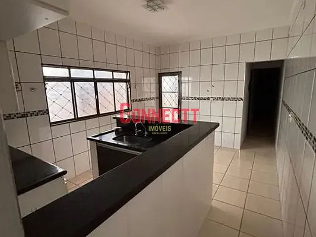 Casa com 125m² 2 quartos e 2 banheiros, à venda, no bairro Jardim Helena em Ribeirão Preto