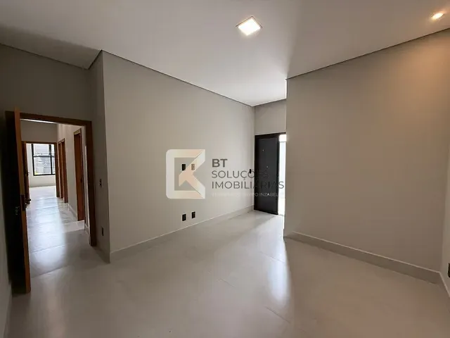 Casa com 150m² 3 quartos e 2 banheiros, à venda, no bairro Bom Sucesso em Indaiatuba