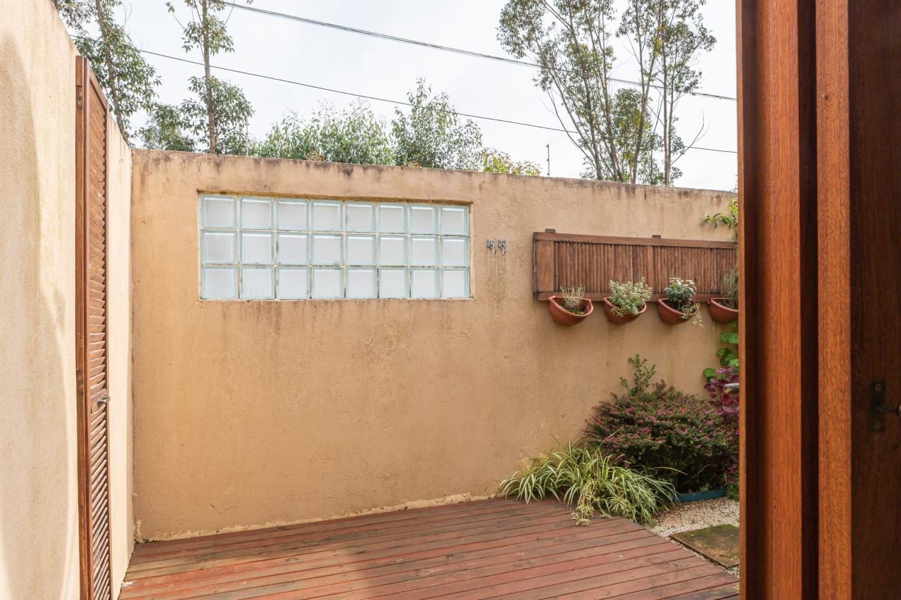 Casa semimobiliada à venda no Moradas Club 1, Três Vendas - 69 m², 2 quartos (ambos suítes), - 13