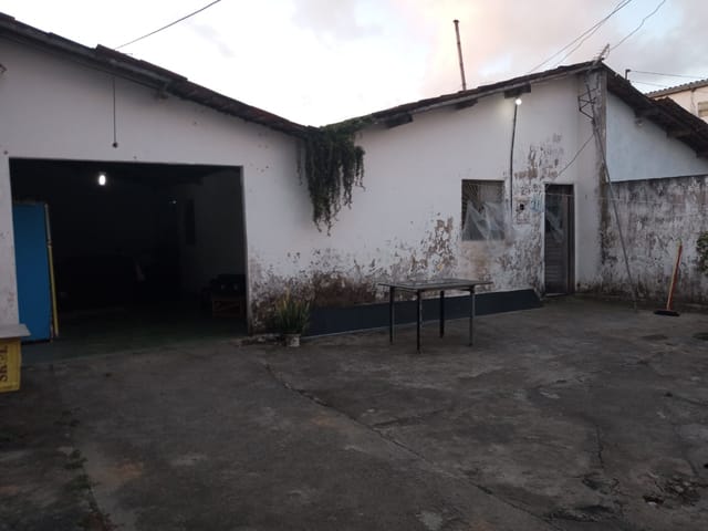Casa 3 quartos e 2 banheiros, à venda, no bairro Benedito Bentes em Maceió