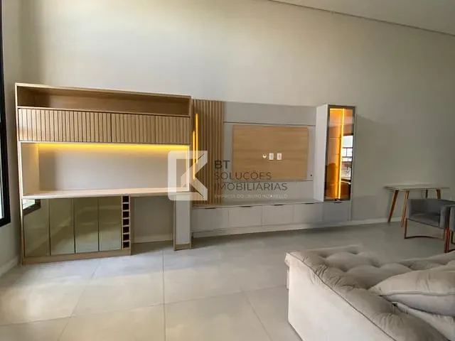 Casa com 300m² 3 quartos e 5 banheiros, à venda, no bairro Jardins Di Roma em Indaiatuba