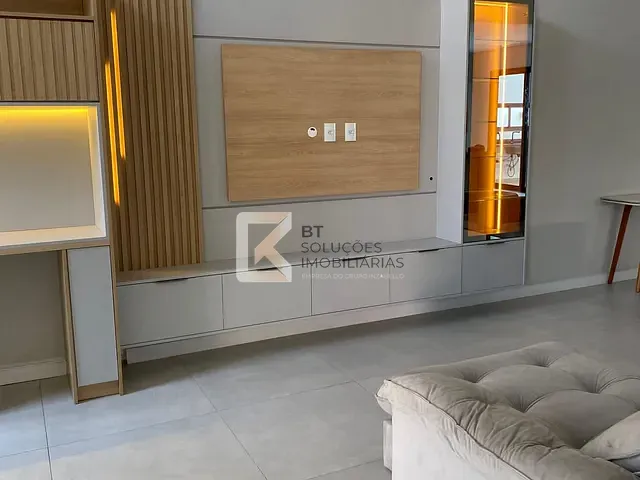 Casa com 300m² 3 quartos e 5 banheiros, à venda, no bairro Jardins Di Roma em Indaiatuba