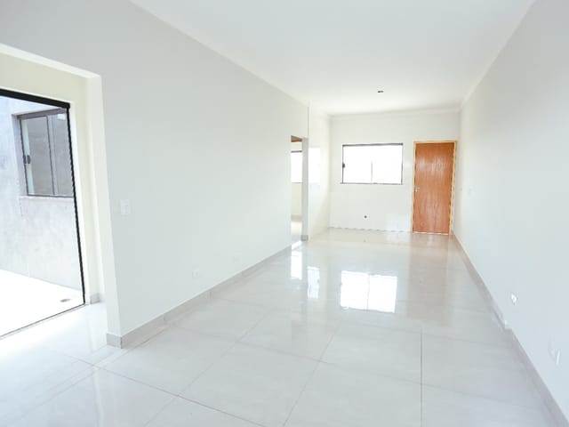 Casa com 150m² 3 quartos e 2 banheiros, à venda, no bairro Jardim Centro Cívico em Sarandi