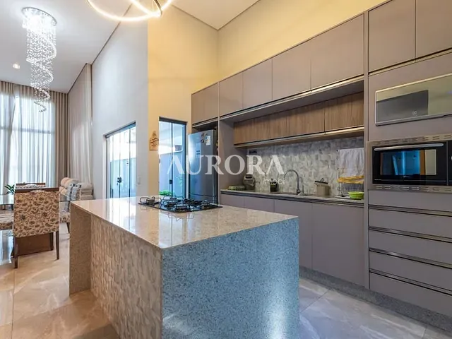Casa com 253m² 3 quartos e 3 banheiros, à venda, no bairro Jardim Morumbi em Londrina