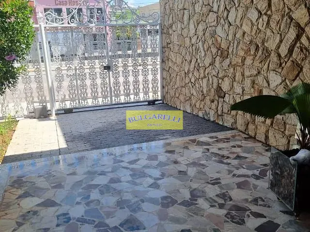 Casa com 306m², para alugar, no bairro Jardim São Bento em Jundiaí