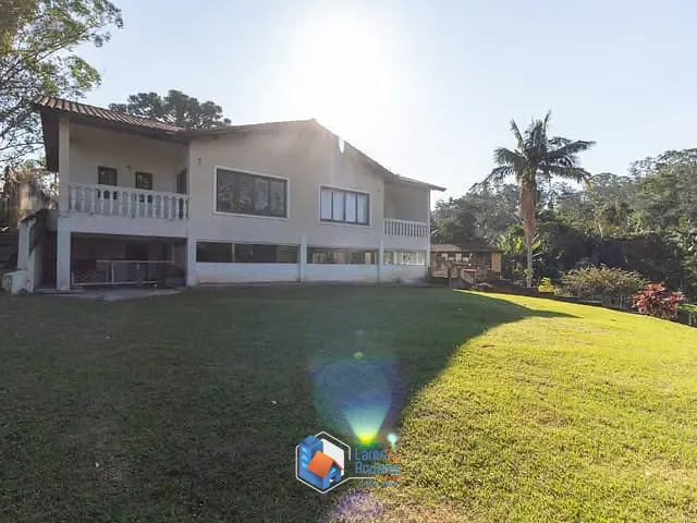 Casa com 1787m² 6 quartos e 8 banheiros, à venda, no bairro Guarapiranga em São Paulo