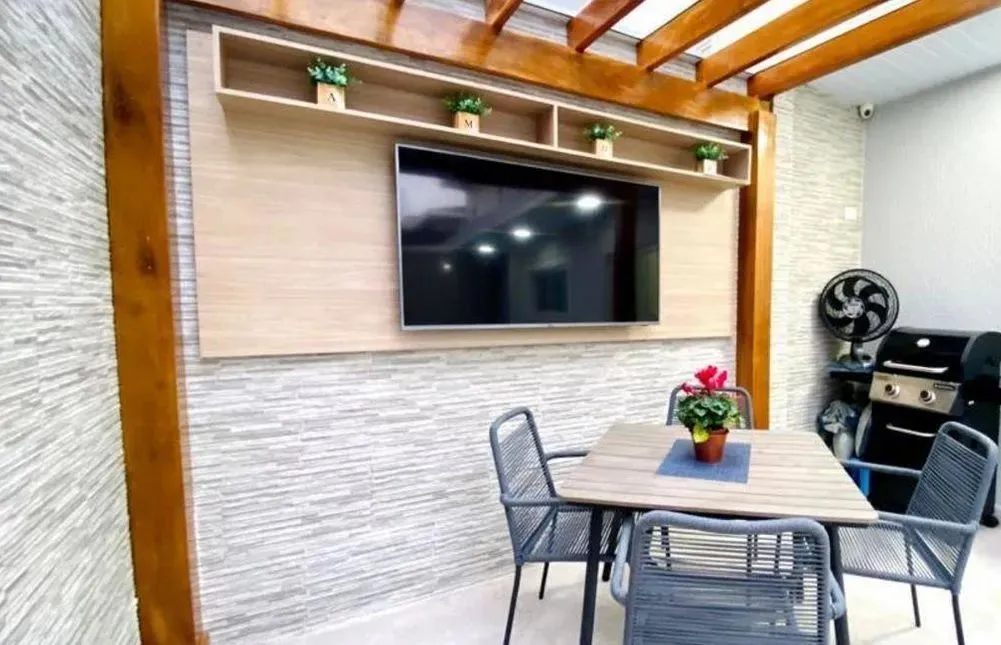 Casa, 4 quartos, 230 m² - Foto 13