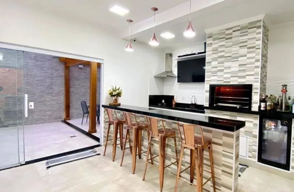 Casa, 4 quartos, 230 m² - Foto 9