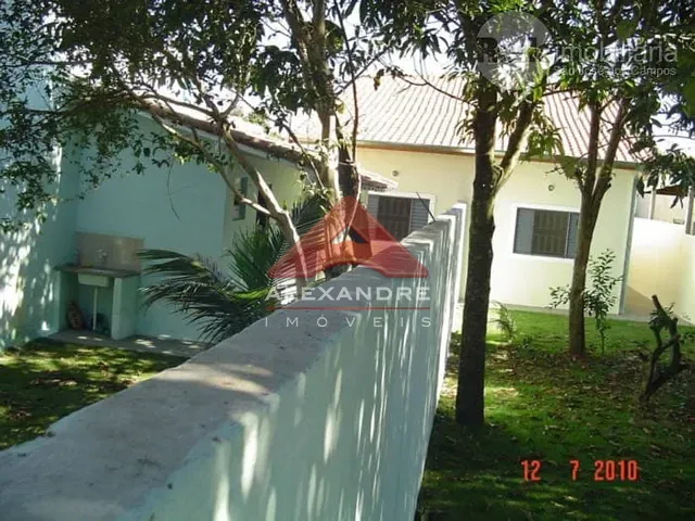Casa com 230m² 2 quartos e 1 banheiro, à venda, no bairro Eugênio de Melo em São José dos Campos