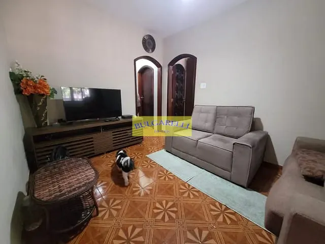 Casa com 200m² 2 quartos e 1 banheiro, à venda, no bairro Jardim Pacaembu em Jundiaí