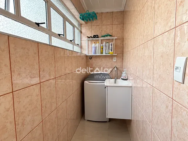 Casa 3 quartos e 3 banheiros, à venda, no bairro Serra Verde (Venda Nova) em Belo Horizonte