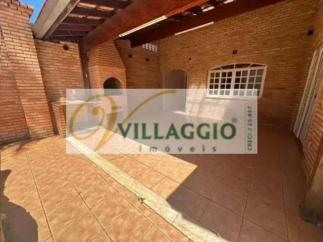Casa com 360m² 3 quartos e 2 banheiros, à venda, no bairro Vila Curti em São José do Rio Preto