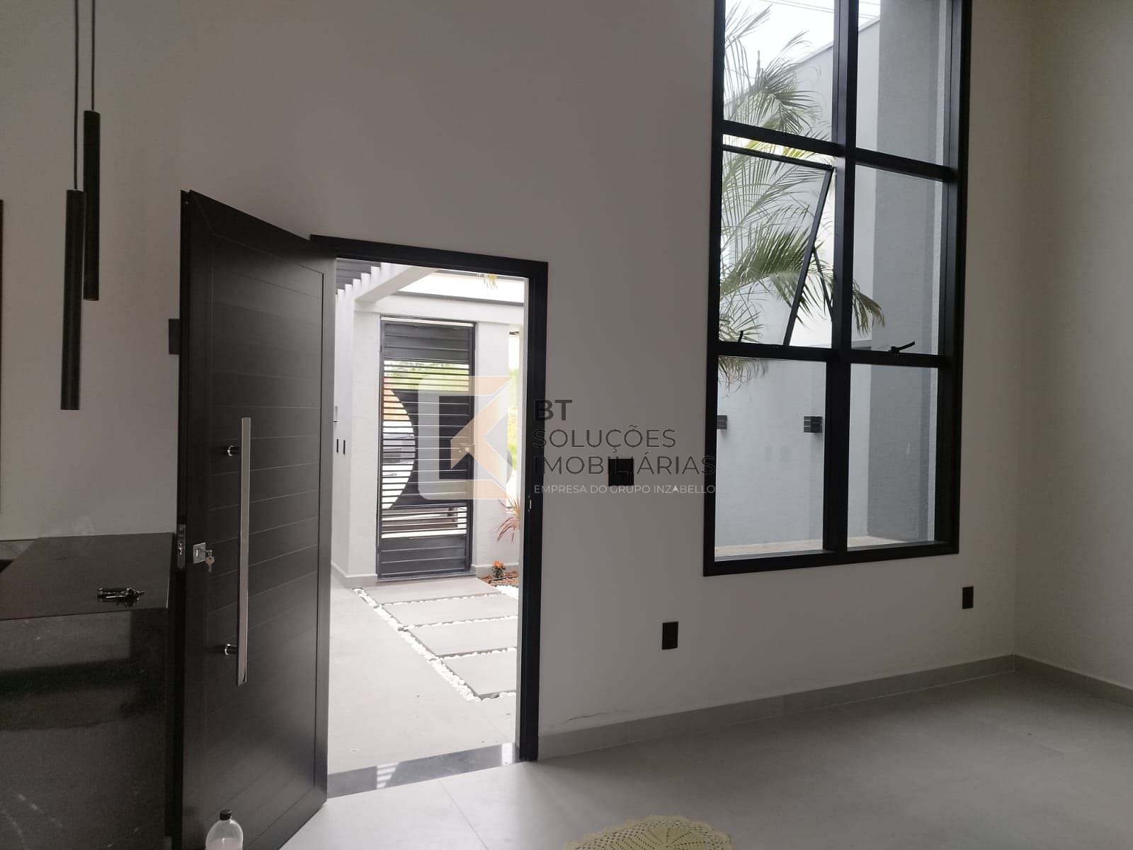 Casa, 3 quartos, 105 m² - Foto 1