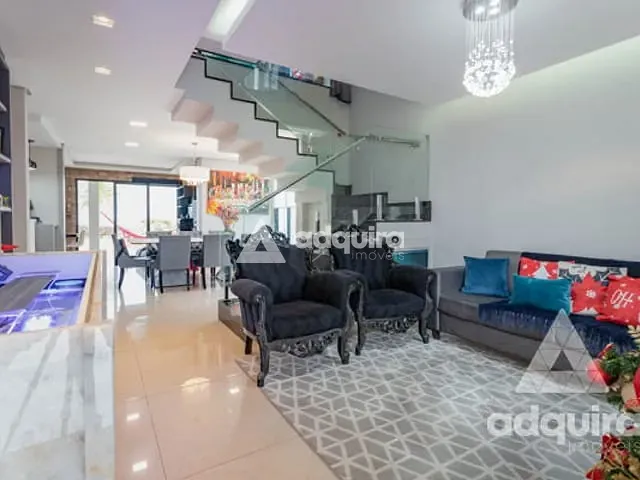Casa com 370m² 3 quartos e 5 banheiros, à venda, no bairro Jardim Carvalho em Ponta Grossa