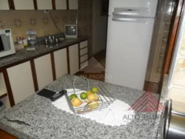 Casa 2 quartos e 2 banheiros, à venda, no bairro Vila Bocaina em Mauá