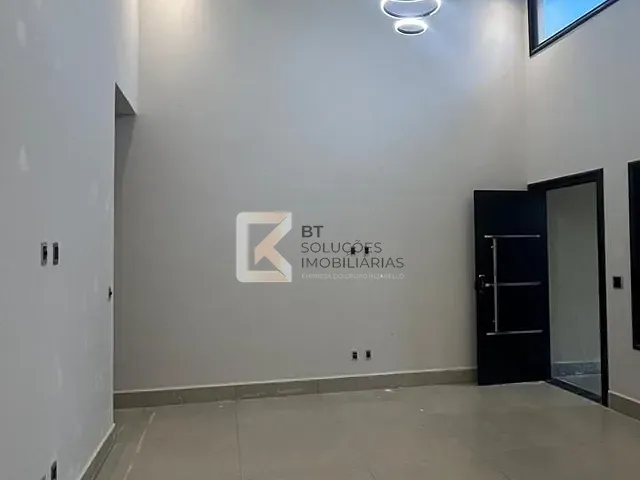 Casa com 150m² 3 quartos e 2 banheiros, à venda, no bairro Chácara Alvorada em Indaiatuba