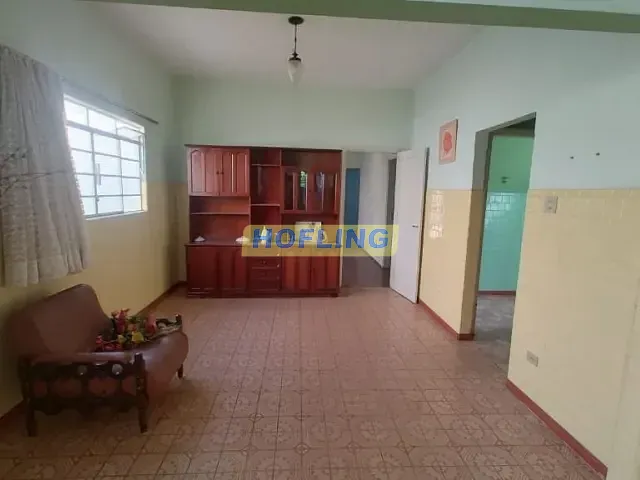Casa com 506m² 3 quartos e 2 banheiros, à venda, no bairro Centro em Rio Claro
