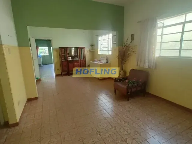 Casa com 506m² 3 quartos e 2 banheiros, à venda, no bairro Centro em Rio Claro