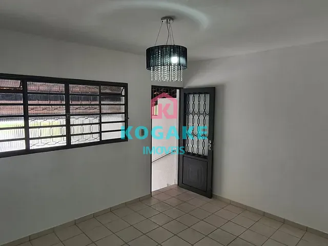 Casa com 80m² 2 quartos e 2 banheiros, para alugar, no bairro Jardim Alvorada em São José dos Campos