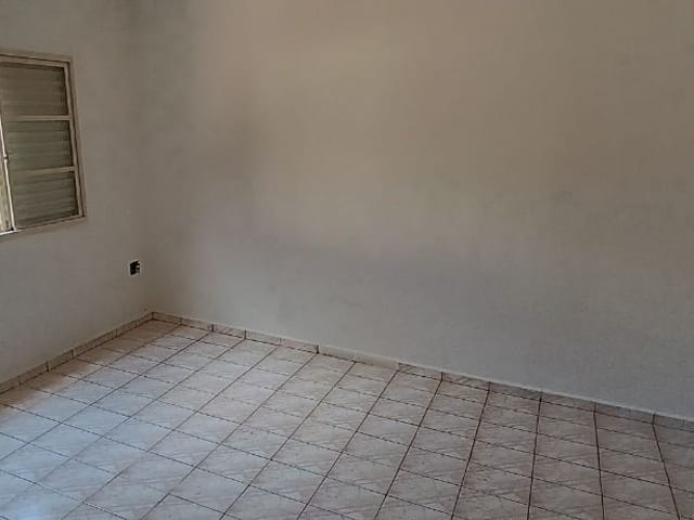 Foto do Casa - Casa com 2 dormitórios para alugar, 70 m² por R$ 1.061,41/mês - Parque das Américas - Uberaba/MG | ZUCATO IMOBILIARIA LTDA