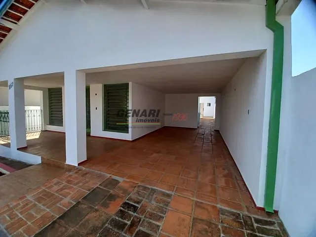 Casa com 397m² 3 quartos e 2 banheiros, à venda, no bairro Vila Sfeir em Indaiatuba