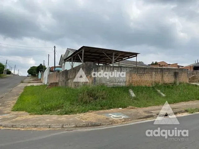 Casa com 515m² 3 quartos e 1 banheiro, à venda, no bairro Contorno em Ponta Grossa