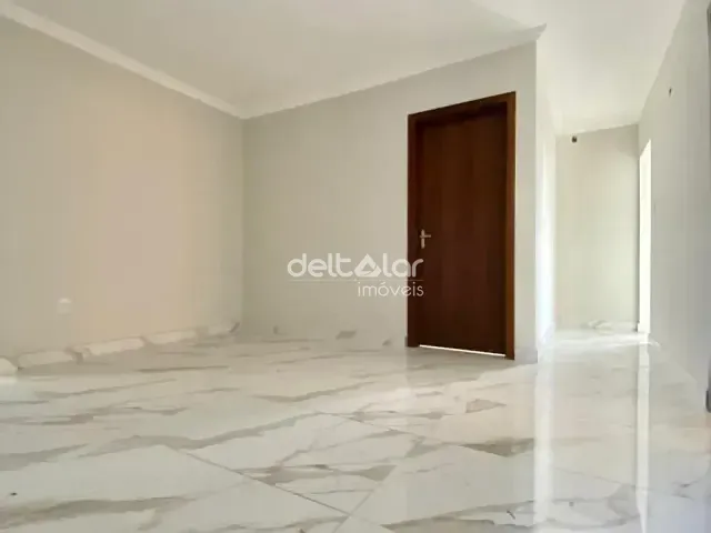 Casa com 120m² 3 quartos e 2 banheiros, à venda, no bairro Europa em Belo Horizonte