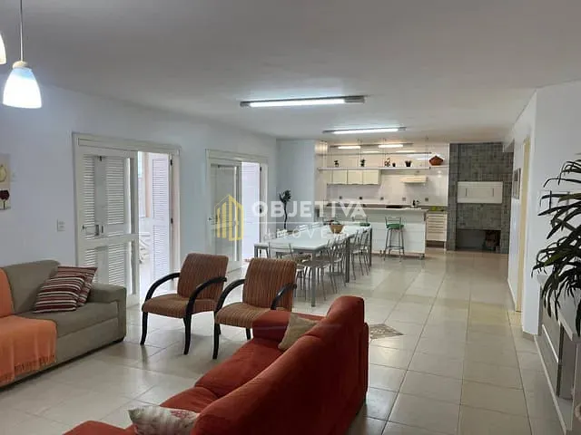 Casa com 360m² 4 quartos e 5 banheiros, à venda, no bairro noiva do mar em Xangri-Lá