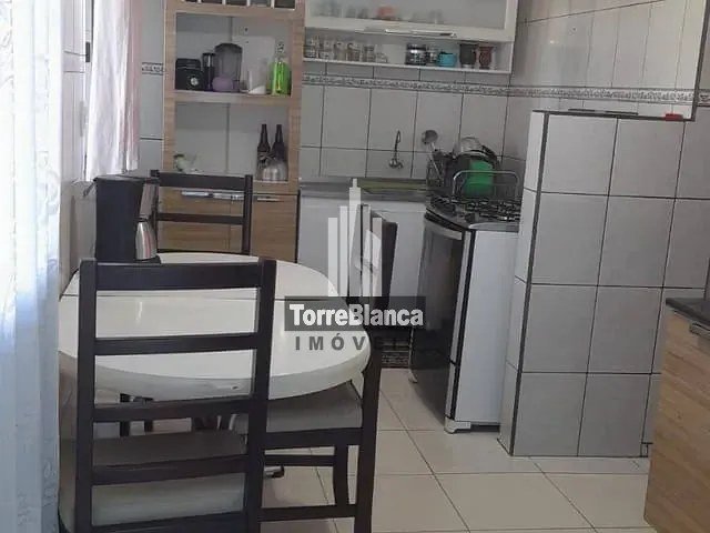 Casa com 288m² 3 quartos e 2 banheiros, à venda, no bairro Colônia Dona Luiza em Ponta Grossa