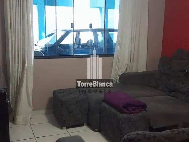 Casa com 288m² 3 quartos e 2 banheiros, à venda, no bairro Colônia Dona Luiza em Ponta Grossa