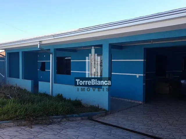 Casa com 288m² 3 quartos e 2 banheiros, à venda, no bairro Colônia Dona Luiza em Ponta Grossa