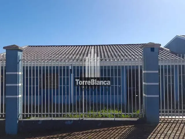 Casa com 288m² 3 quartos e 2 banheiros, à venda, no bairro Colônia Dona Luiza em Ponta Grossa