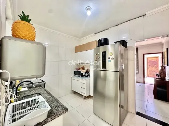 Casa com 70m² 2 quartos e 1 banheiro, à venda, no bairro Jaqueline em Belo Horizonte