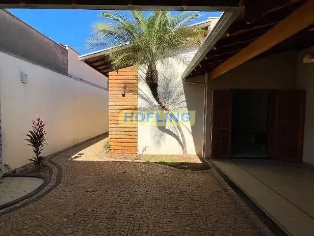 Casa com 160m² 2 quartos e 3 banheiros, à venda, no bairro Jardim Esmeralda em Rio Claro