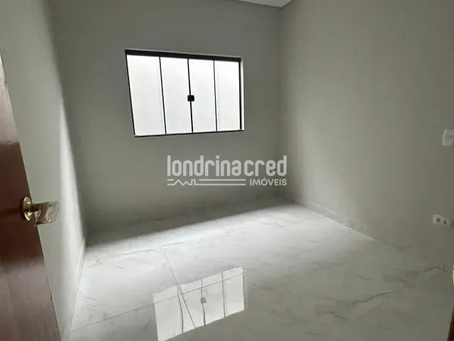 Casa com 180m² 3 quartos e 3 banheiros, à venda, no bairro Portal de Versalhes 1 em Londrina
