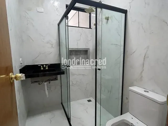 Casa com 180m² 3 quartos e 3 banheiros, à venda, no bairro Portal de Versalhes 1 em Londrina